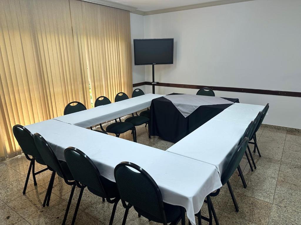 Cedro Hotel Londrina Buitenkant foto