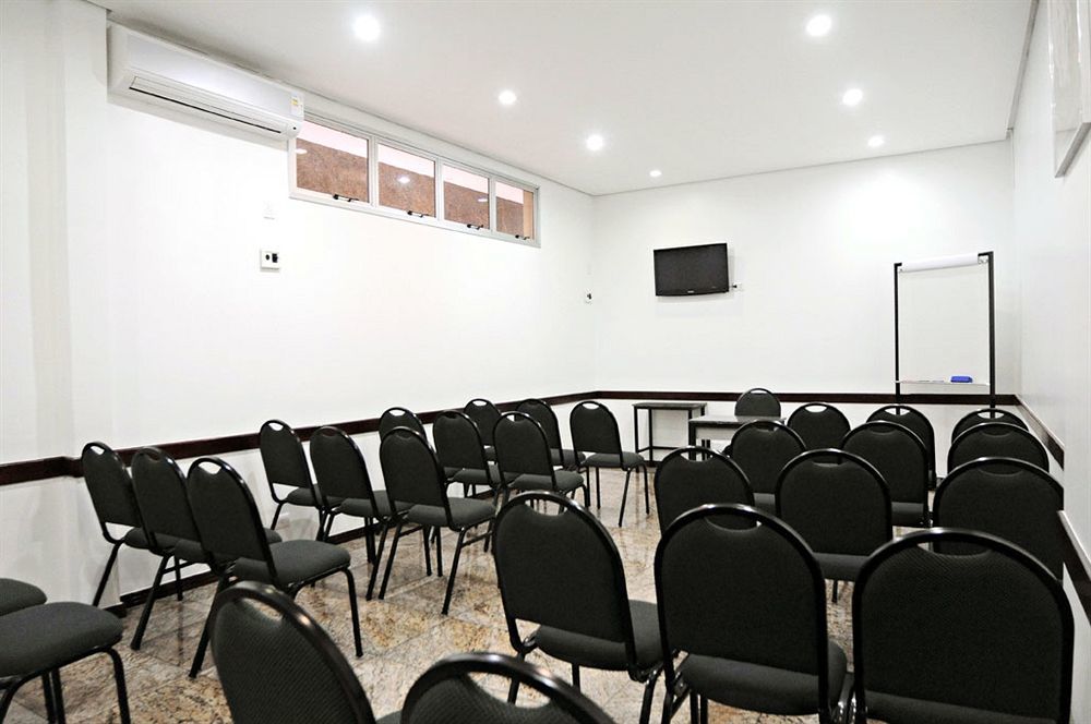 Cedro Hotel Londrina Buitenkant foto