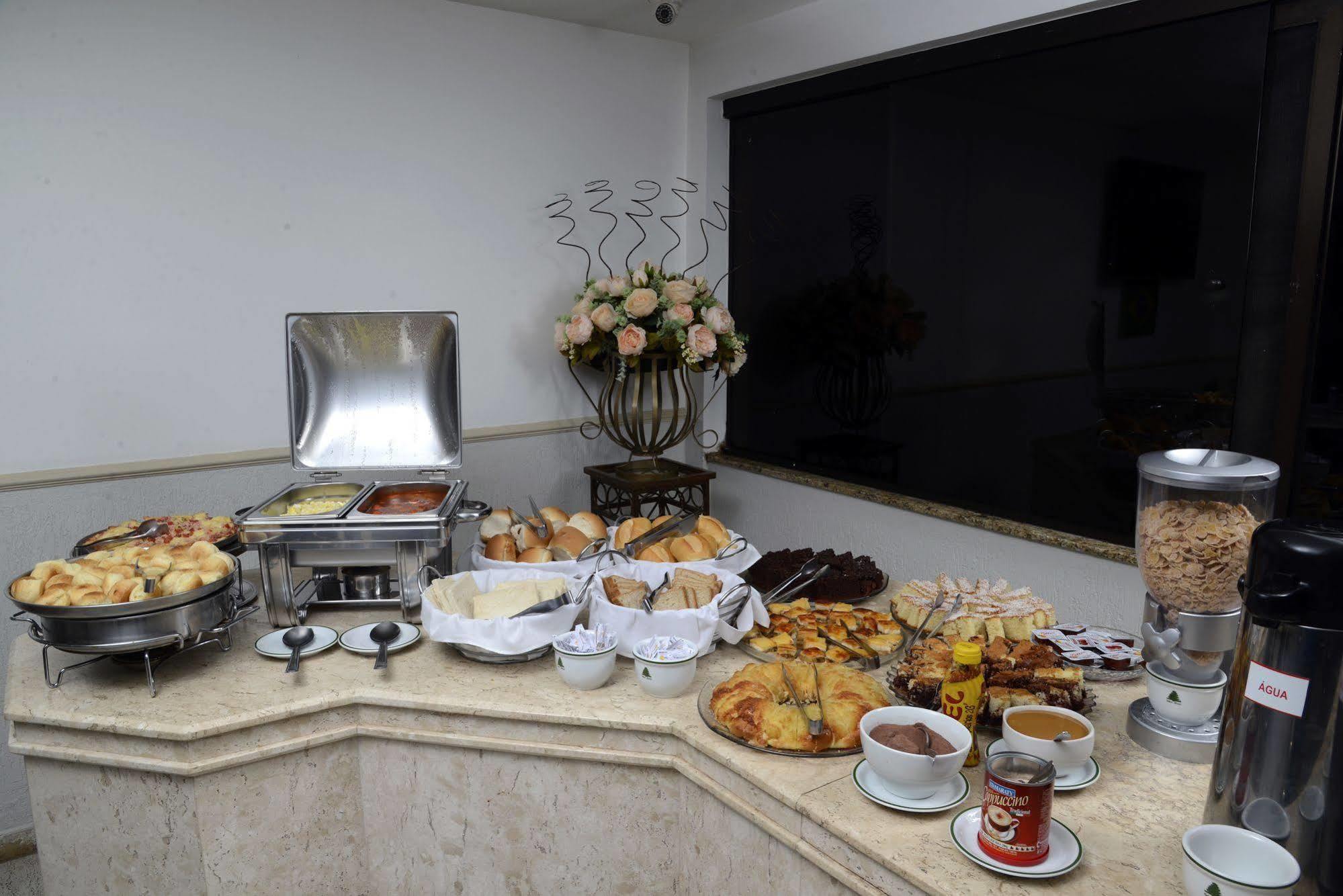 Cedro Hotel Londrina Buitenkant foto